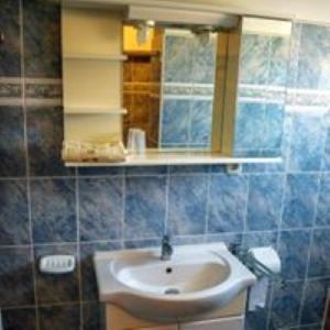 Apartmani Nikolina Ražanac Екстериор снимка